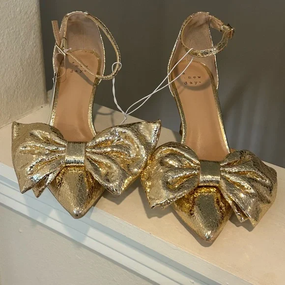A New Day Womens Grace Gold Bow Heels 90972787 Size 6 - Picture 6 of 9